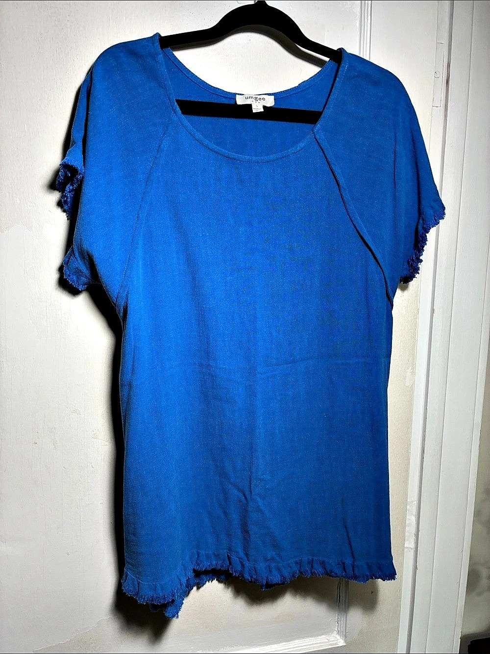 Umgee Blue Fringe Hem Tunic Size Small